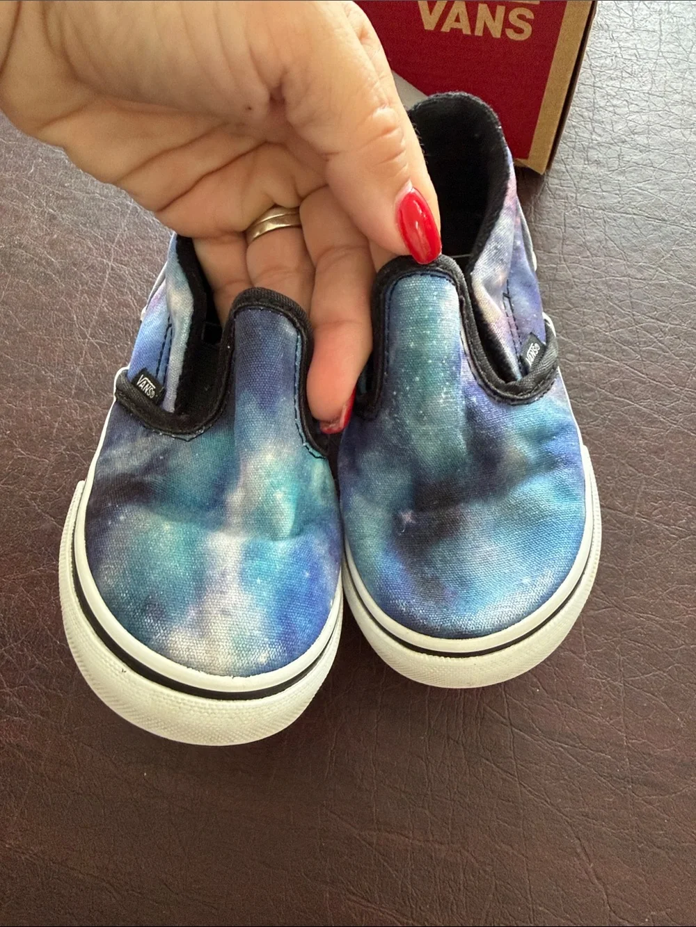 Vans Kids Slip-On Sneakers in Blue and Purple Galaxy Print Toddler Size 9